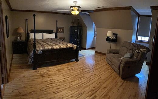 Brick House - King Master Suite