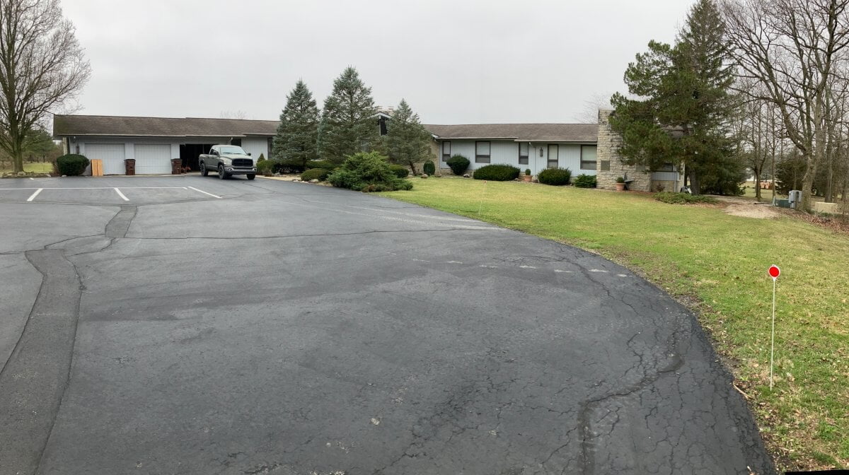Lodge Driveway and Parking